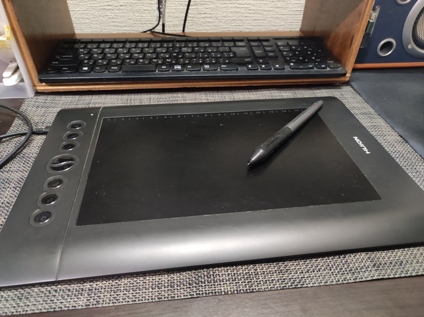 7年半使ったHUION H610PRO V2の描く面とペン