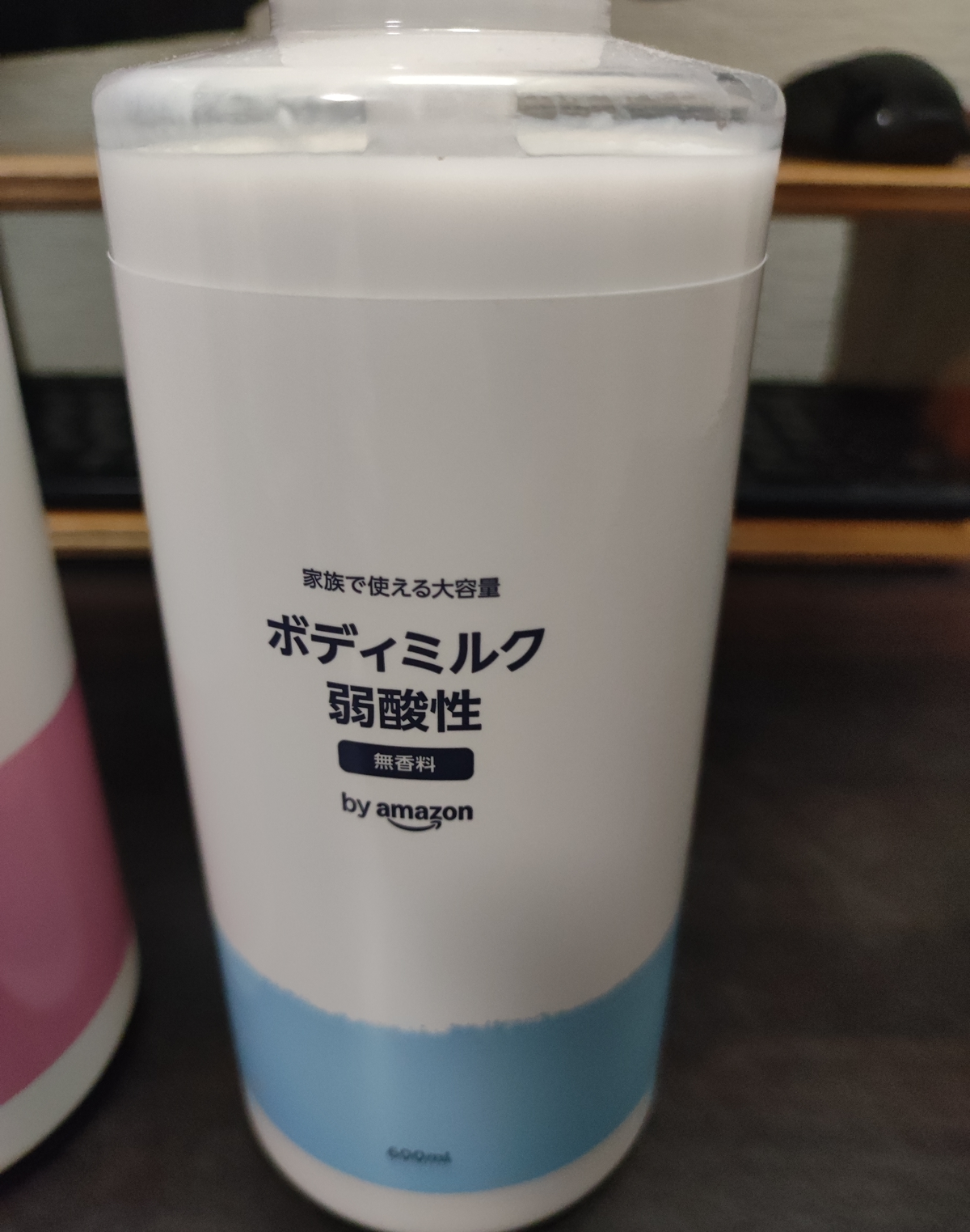 by Amazon 弱酸性ボディミルク 無香料 600ml